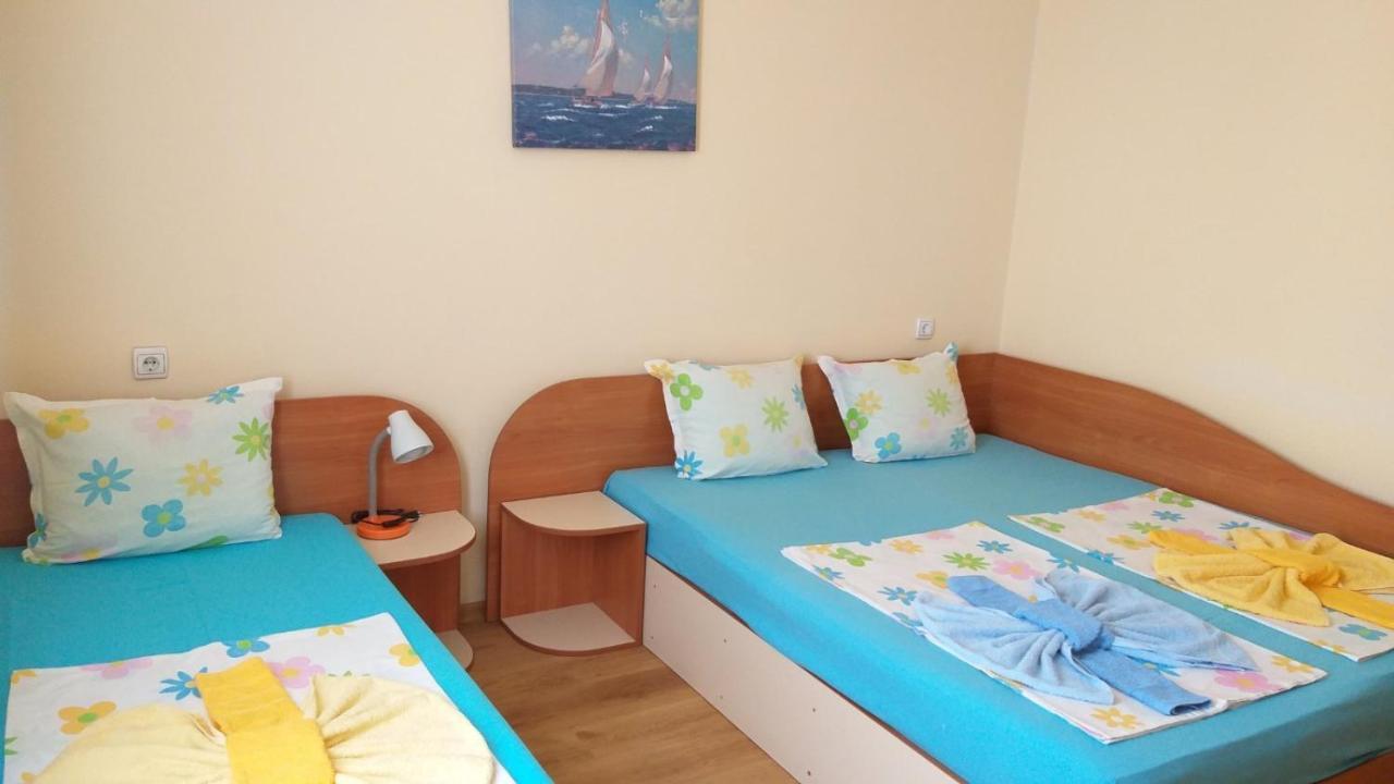 Ivanovi Guest House พรีมอร์สโก ภายนอก รูปภาพ