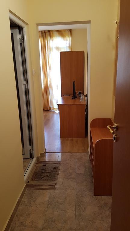 Ivanovi Guest House พรีมอร์สโก ภายนอก รูปภาพ